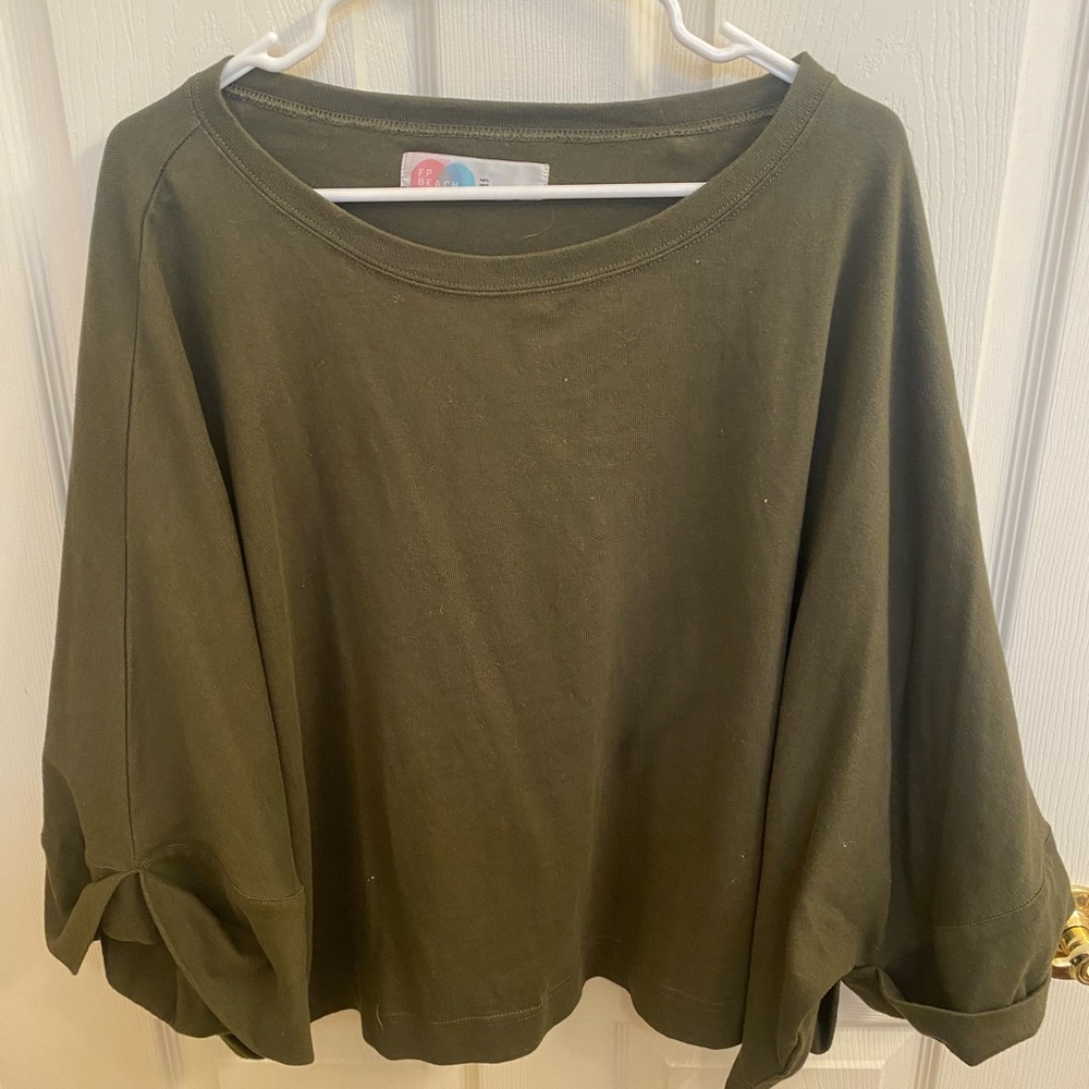 Cropper Free People sweatshirt!
